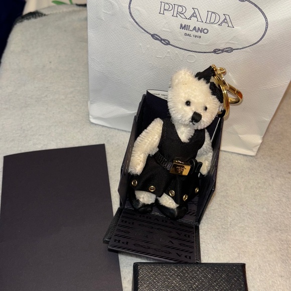 Prada charm - Picture 1 of 1